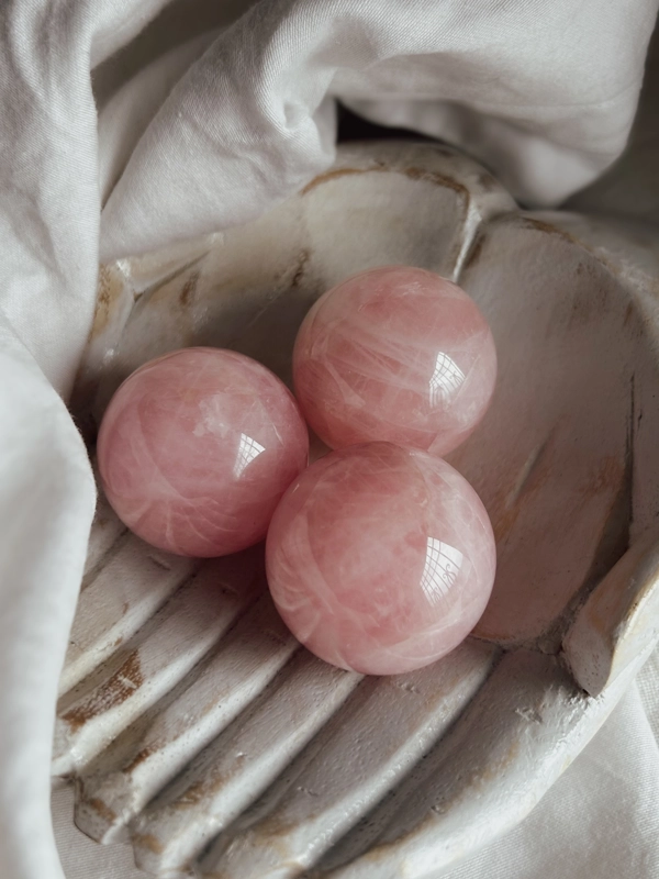 sfera in Quarzo Rosa